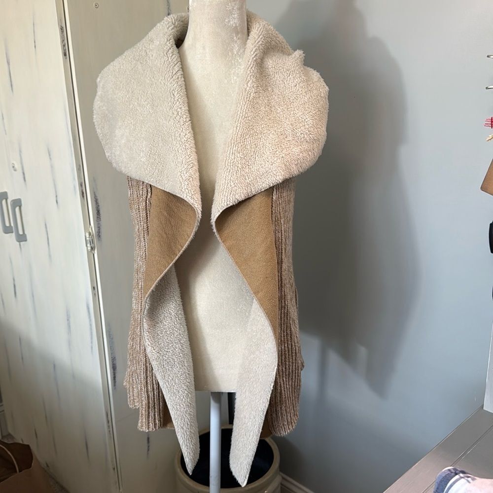 Alya Vest